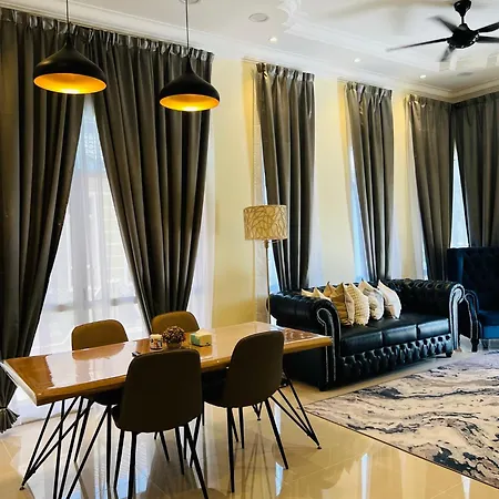 The Pine House Villa Kuala Berang Exterior photo