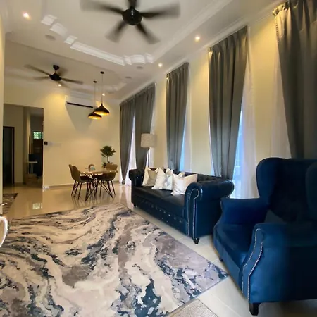 The Pine House Villa Kuala Berang Exterior photo